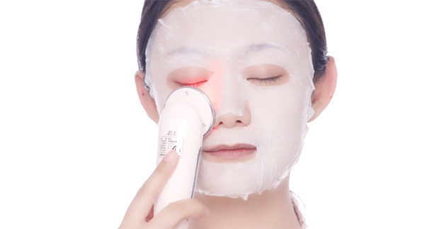 电子产品美容仪广告