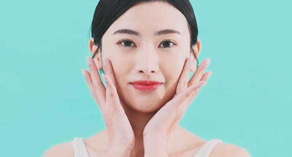 美妆用品医用面膜广告